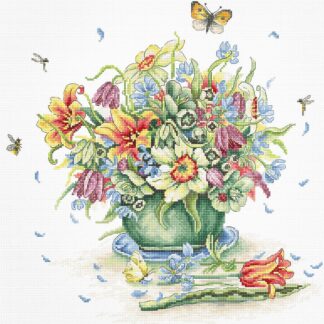 Набір для вишивання хрестиком Квітневий букет (B7000)