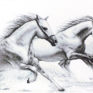 Набір для вишивання хрестиком B495 Білі коні (9255158)