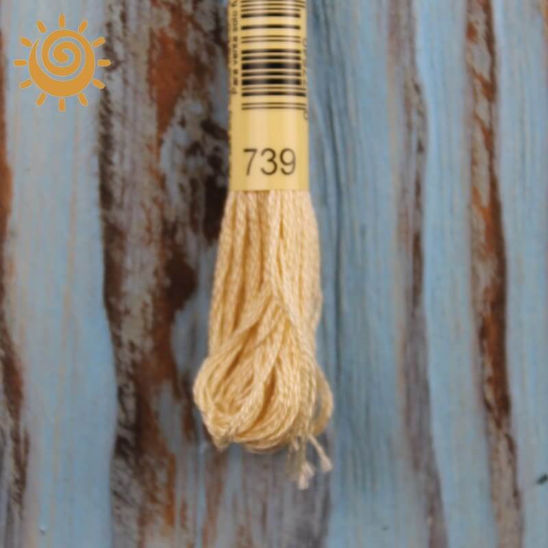 Нитки муліне DMC 739
